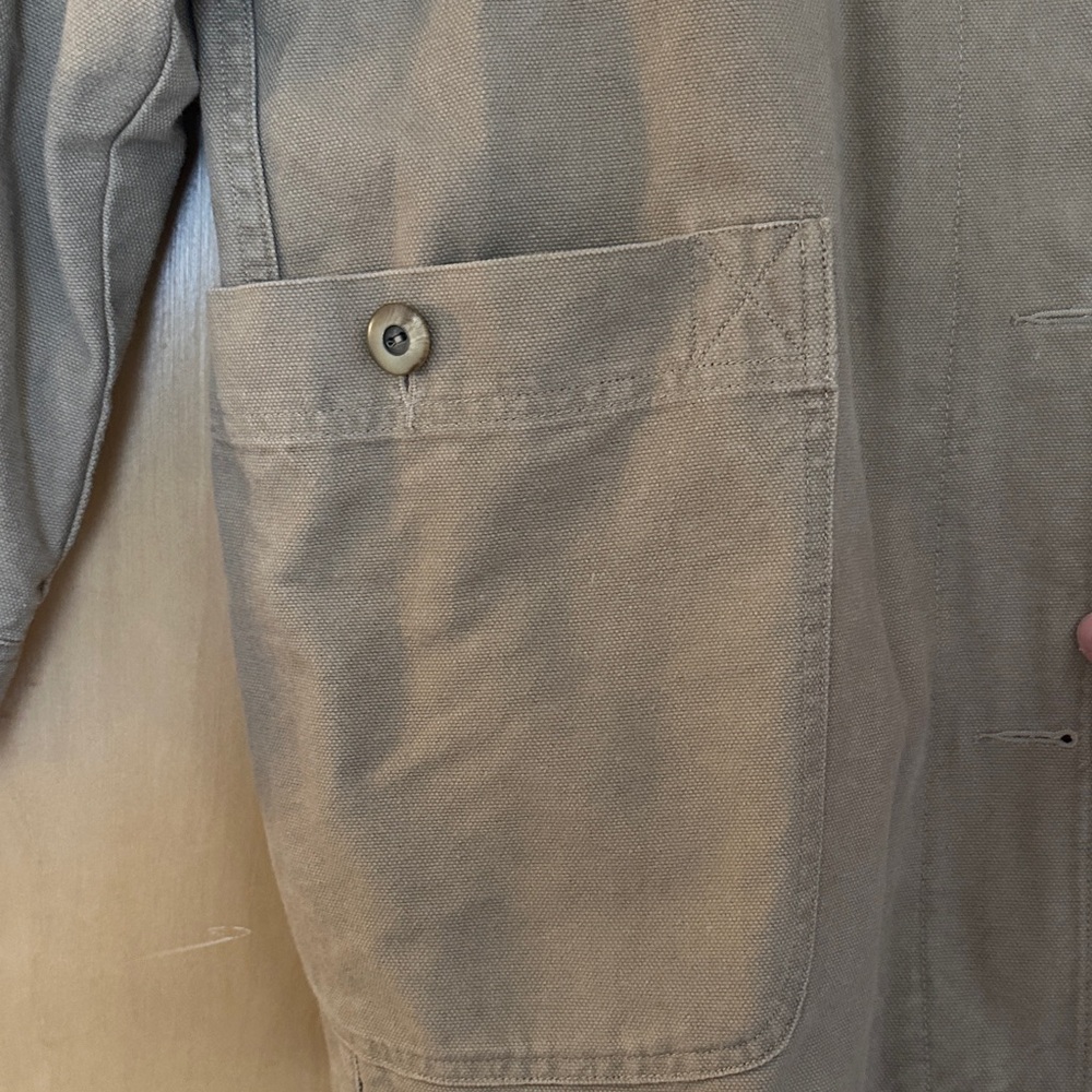 Eddie Bauer Tan Cotton Barn Jacket with Red Plaid Lining - Picture 4 of 15